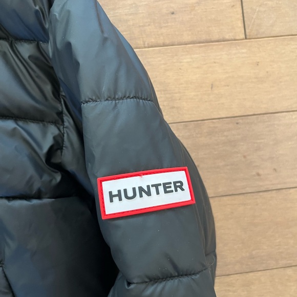 Hunter Black Quilted Jacket with Fleece Lining short - Picture 2 of 7